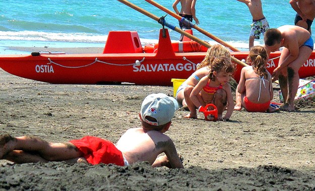 ASSIGNMENT #3 FIELD TRIP FEATURES 497B SUMMER 2011